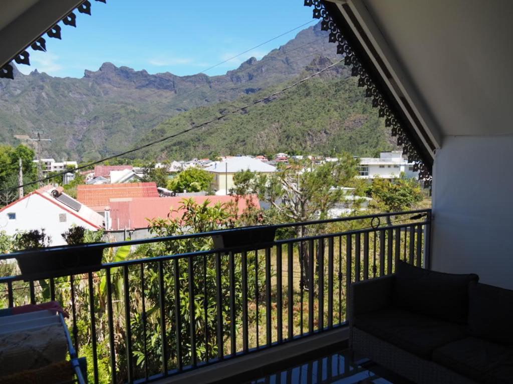La Josette - Appartement Avec Jardin Privatif Cilaos Exterior foto